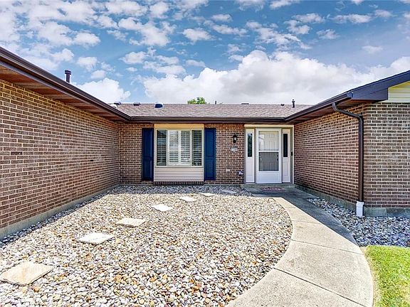 4th image of 2390 N Knoll Dr
