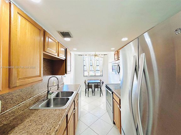 4th image of 6190 Woodlands Blvd APT 113