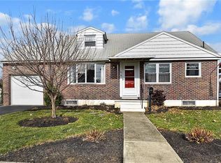 75 Wagner Ave, Hellertown, PA 18055