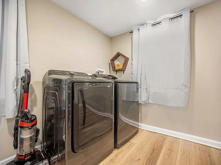 Laundry Room Cabinet