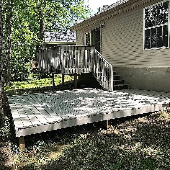 1109 Morning Side Dr — Photo 2