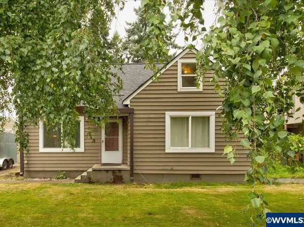 2025 Carleton Way NE, Salem, OR 97301