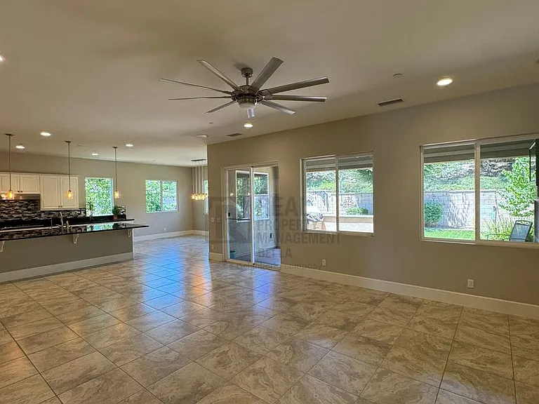 32176 Goldeneye Dr — Photo 9