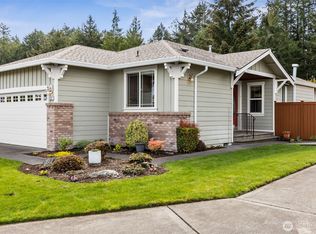 8237 Bainbridge Loop NE, Lacey, WA 98516