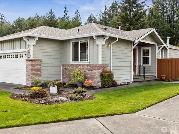 8237 Bainbridge Loop NE, Lacey, WA 98516