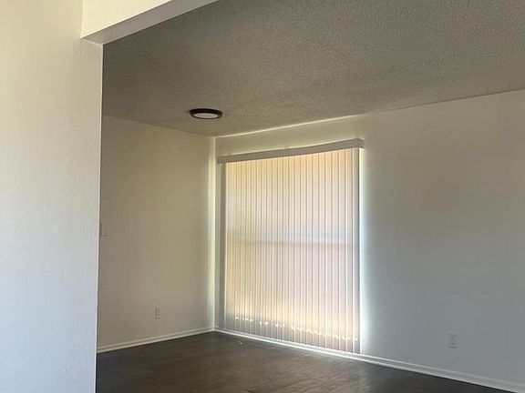 3rd image of 17015-17016 Ivy Ave #17016-G