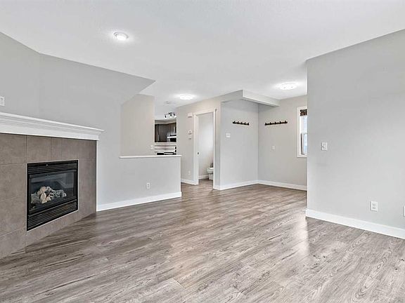 4th image of 183 E Everglen Rise SW