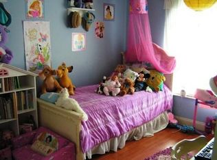 13104 SW 205th Ln, Miami, FL 33177