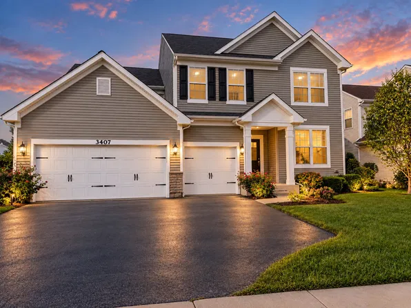 3407 Empress Dr, Naperville, IL 60564