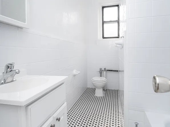 34-17 30th Street image 6 of 6