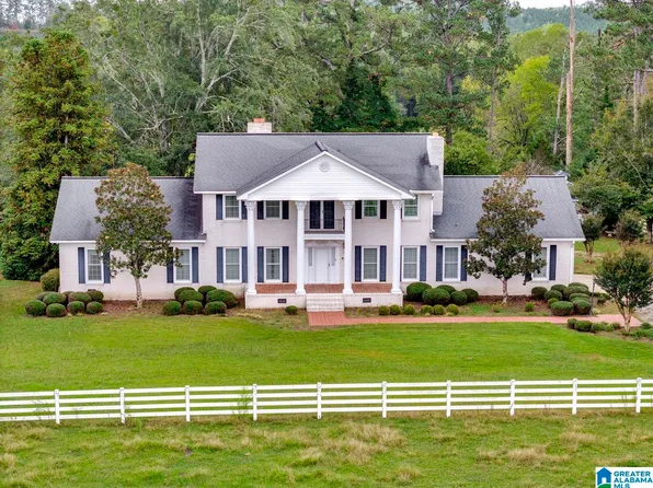 44 Nunnally Lake Rd, Ohatchee, AL 36271