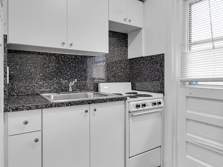 7700 N Miami Ave #4 — Photo 5
