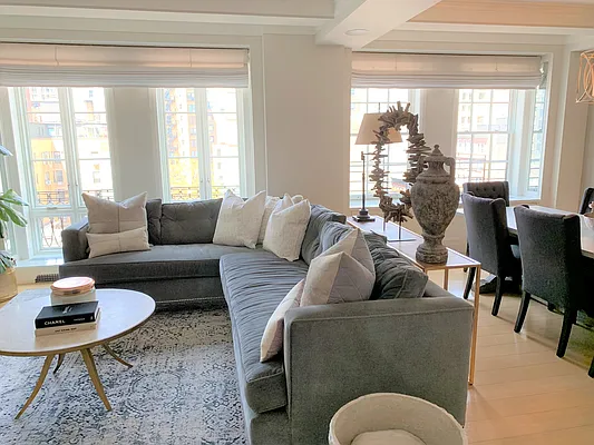 Rented by Douglas Elliman | media 8