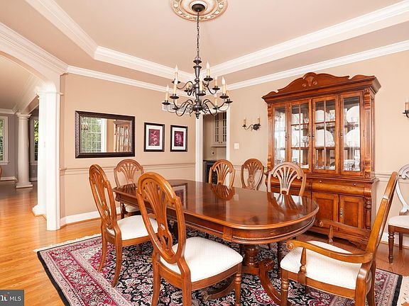 5th image of 115 Newlin Green Cir