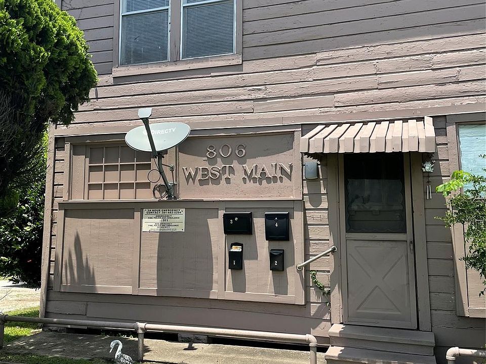 1st image of 806 W Main St #3