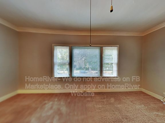 3rd image of 1322 H St APT 5