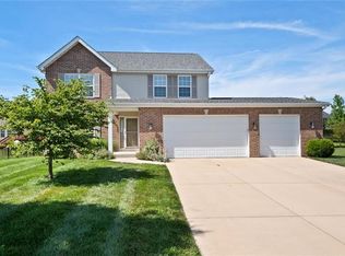 1011 Roan Ct, Swansea, IL