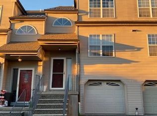 782 Oronoke Rd APT 28, Waterbury, CT 06708