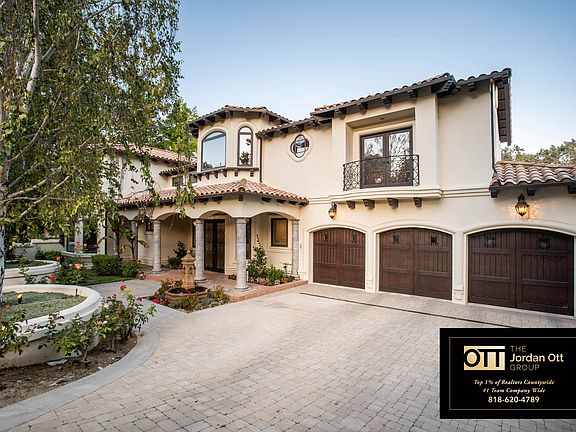 3rd image of 4116 Oak Place Dr