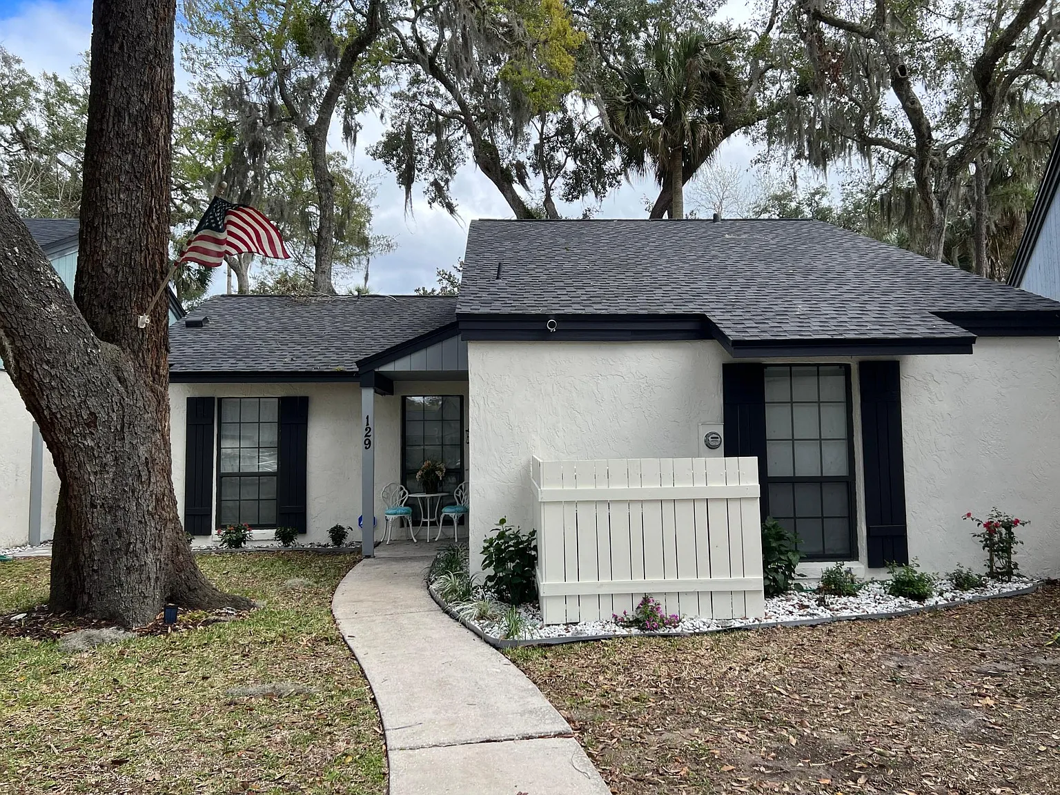 2 bed, 1169 sqft, $7,500 — Photo 2