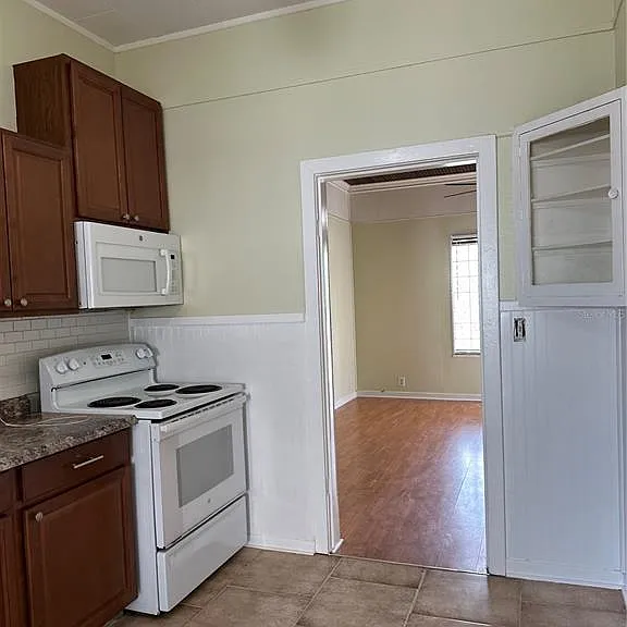 109 Hibiscus St #1 — Photo 15