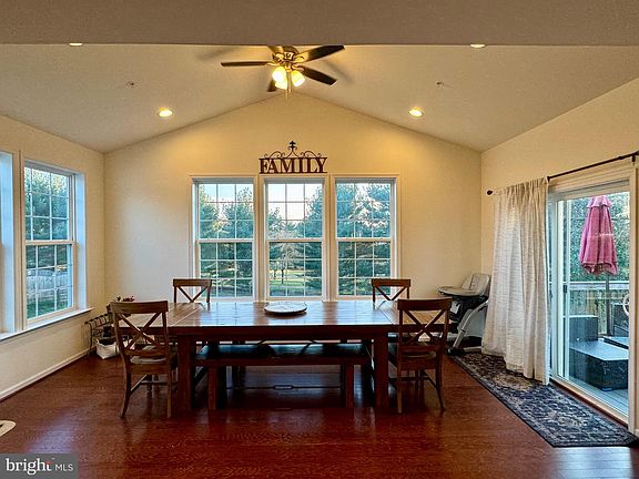 2nd image of 25008 Oak Dr