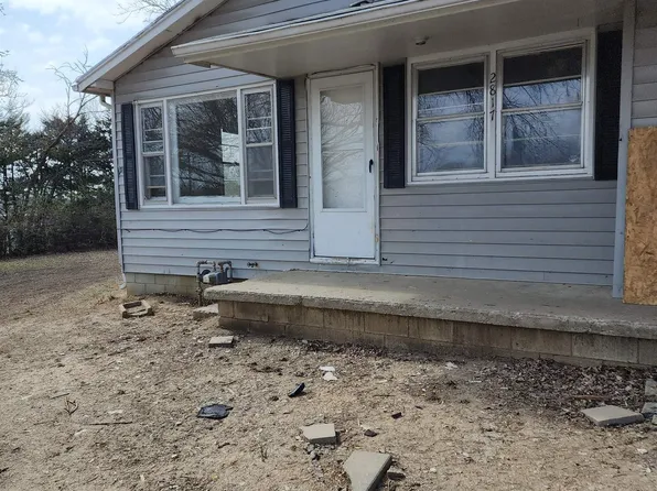 2817 SE Jefferson St, Topeka, KS 66605