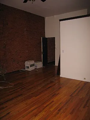 Rented by The Loft Broker | media 107