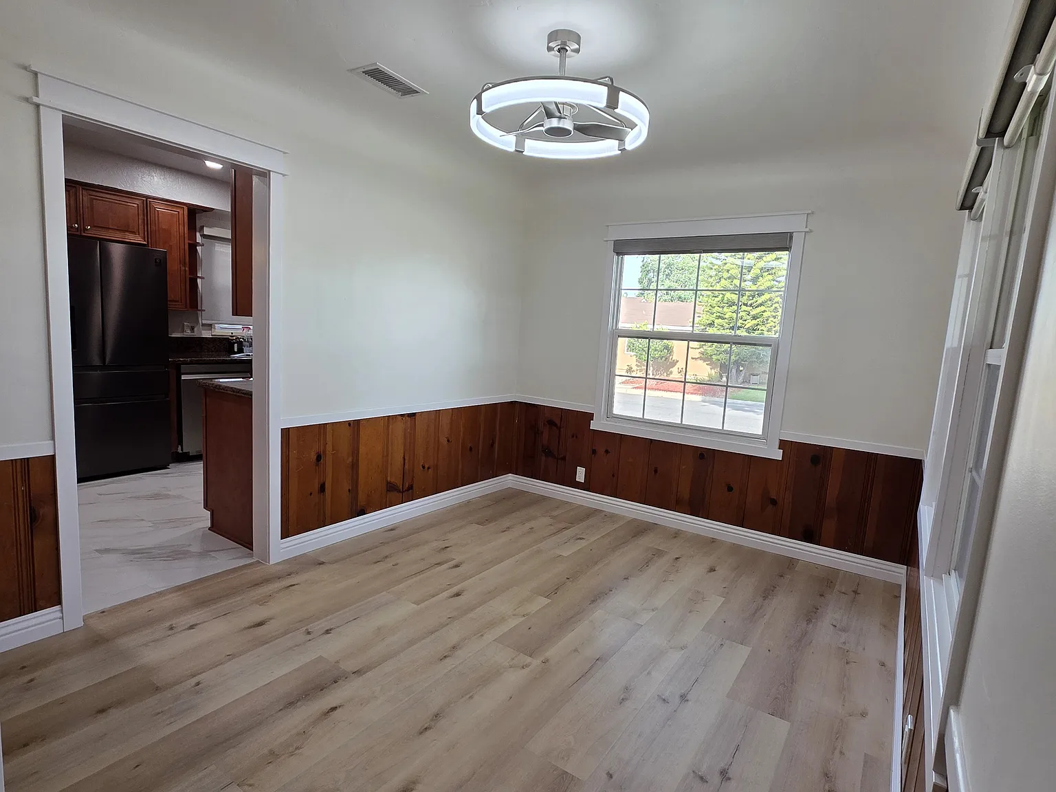 15063 Walbrook Dr — Photo 4