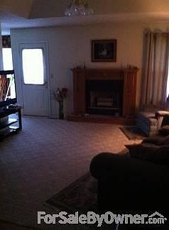 3rd image of 2701 Alabama Ct
