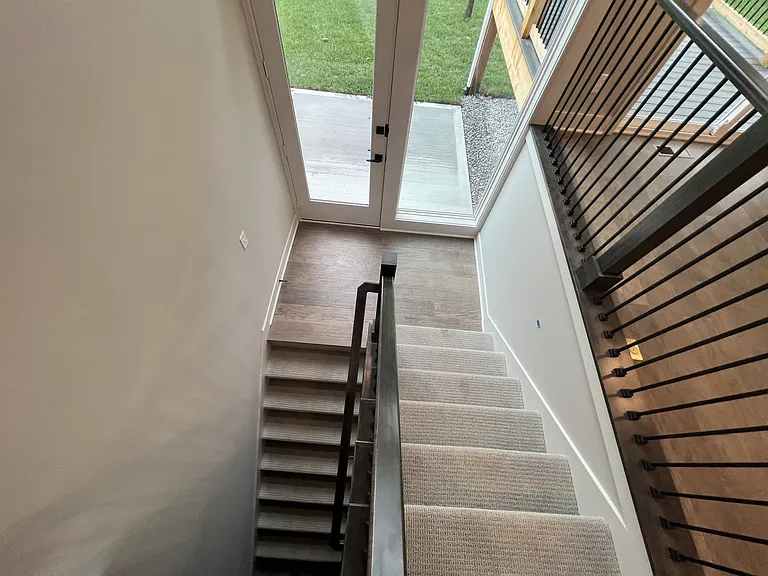 1533 SW Hedgewood Ln — Photo 29