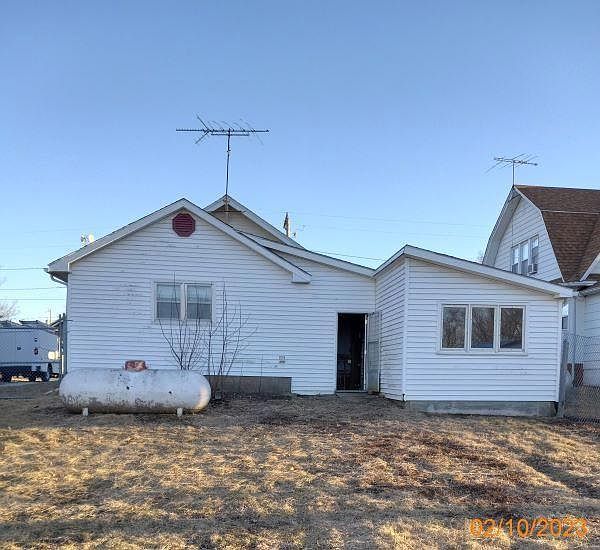 417 North St, Hardin, MO 64035 Zillow