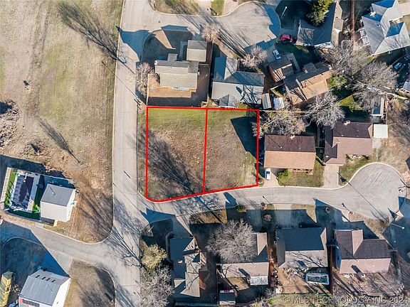 4th image of 4202 Admiral Ct