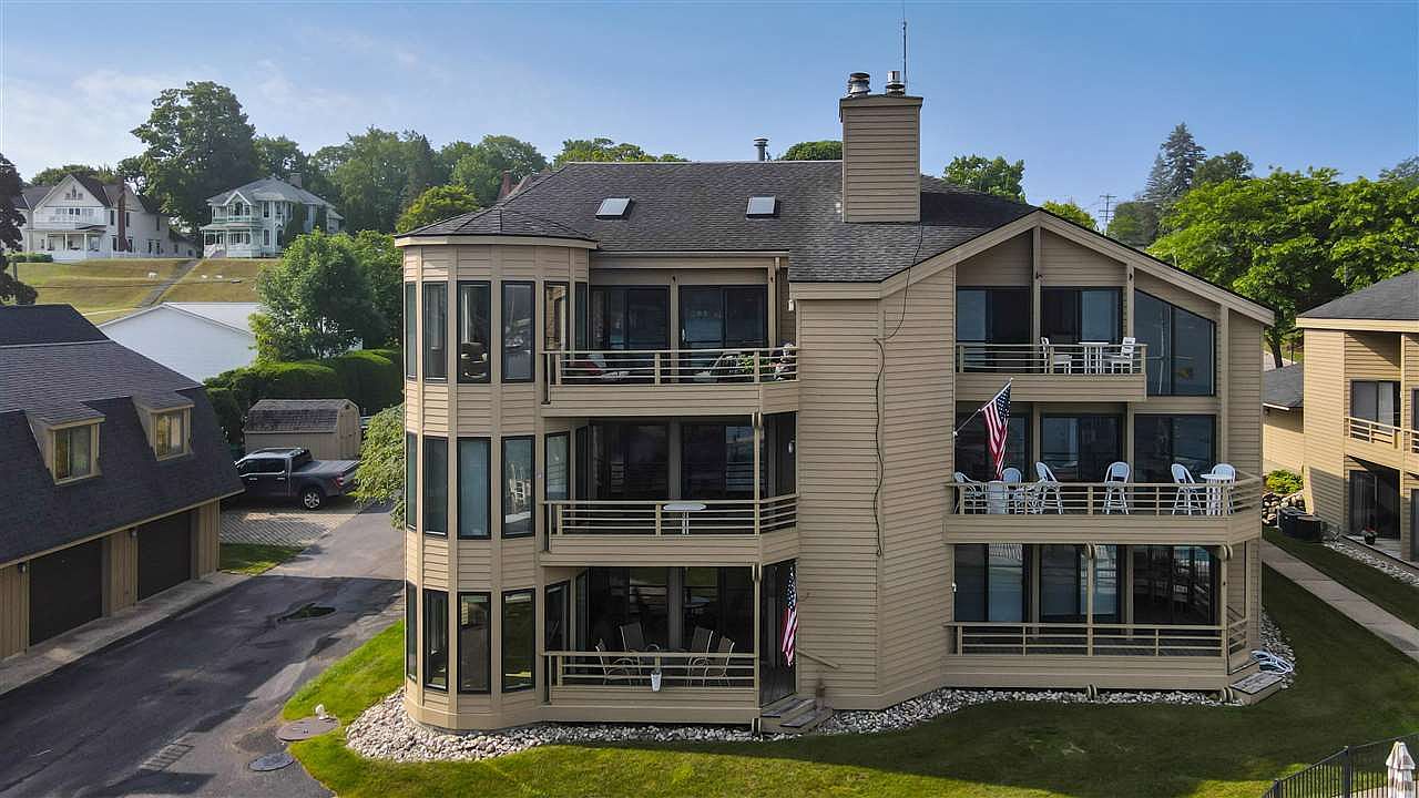 207 Belvedere Ave 36 & 11, Charlevoix, MI 49720 MLS 471487 Zillow