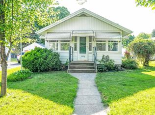 4003 8th Pl, Des Moines, IA 50313