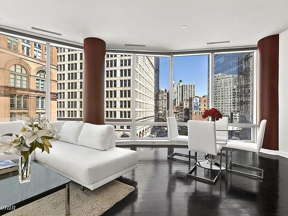 3rd image of 445 Lafayette St APT 6C