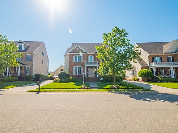 3rd image of 4937 Willows Green Ln