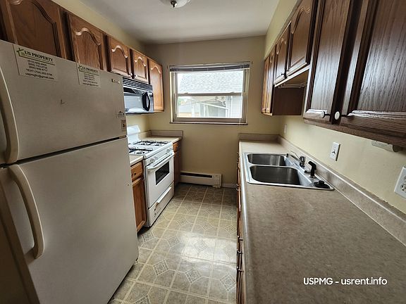 5th image of 3714 Drakewood Dr #3