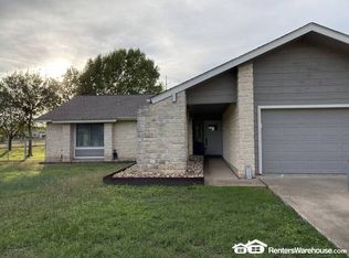 110 Dodgen Trl, Buda, TX 78610