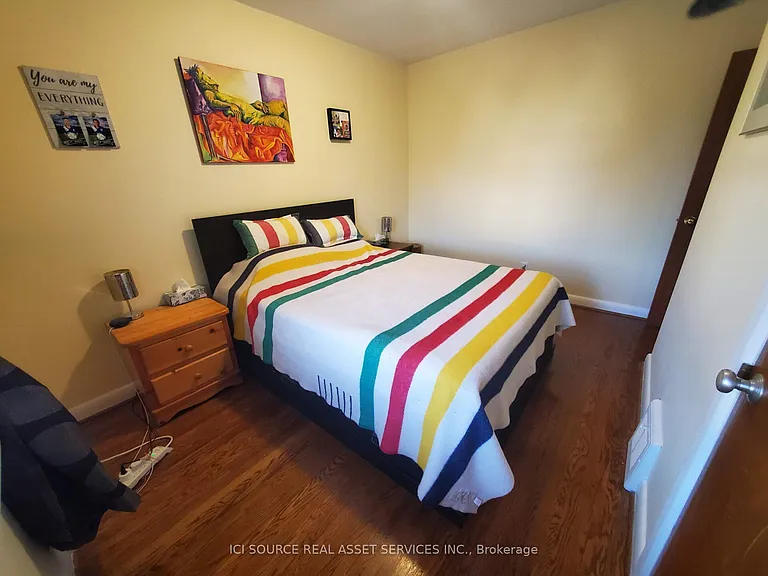 412 Mountainview Dr #MAIN FLOOR — Photo 5