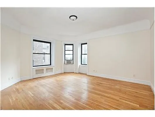 Rented by Douglas Elliman | media 28