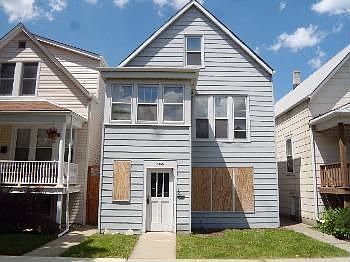 1st image of 2466 W Hutchinson St