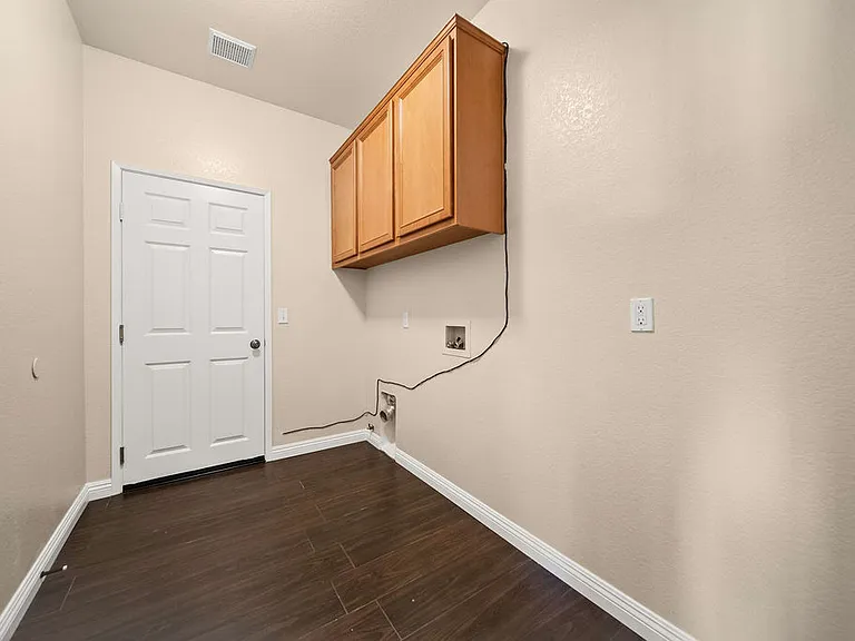 209 Canyon Creek Way — Photo 34