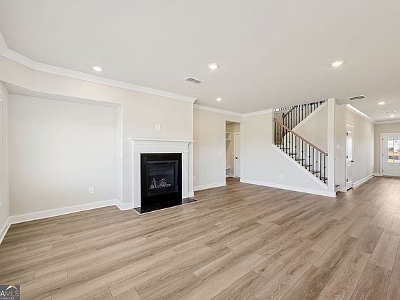 7th image of this home