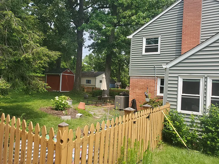 2818 Crest Ave — Photo 15