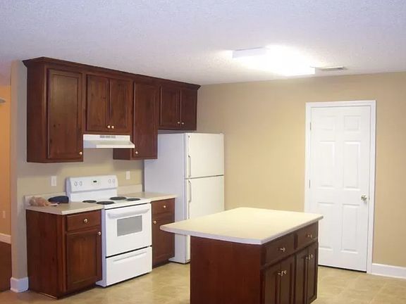 5th image of 3116 Vanelle Dr