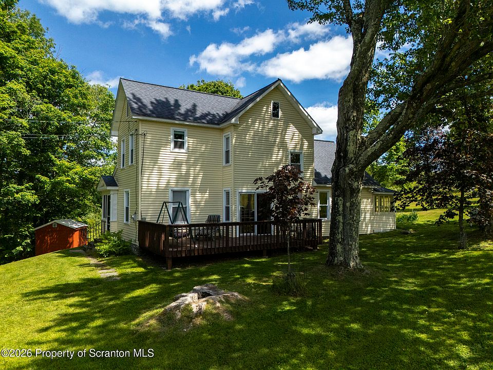 1st image of 52 Stanton Dr