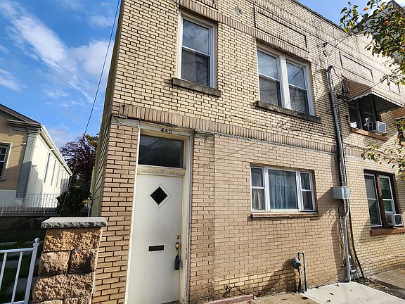 2nd image of 440 Palisade Ave #2