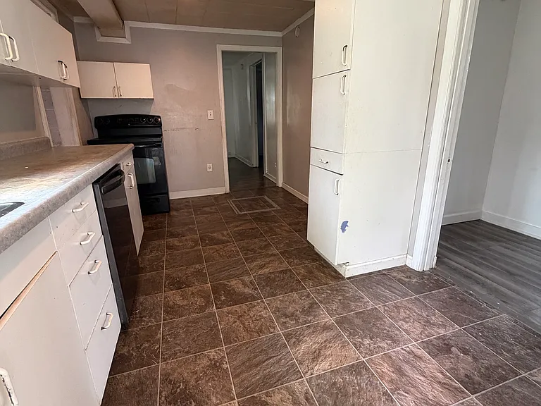 3320 Stabler St — Photo 5
