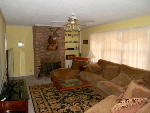 3rd image of 2117 Pinecliff Dr